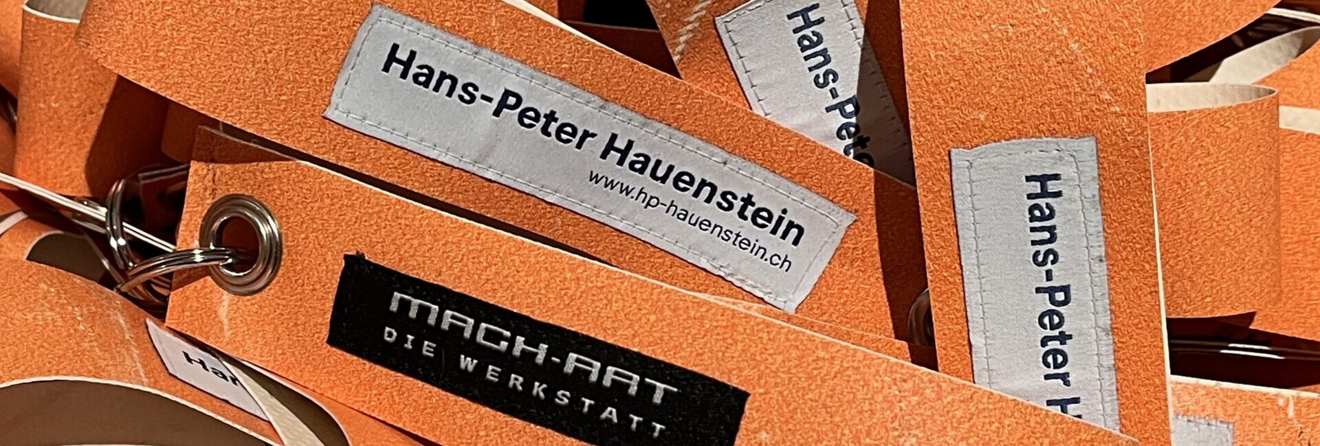 Schlüsselanhänger Hans-Peter Hauenstein, produziert von Mach-Art, einem Betrieb des Kompetenzzentrums Arbeit KA Bern